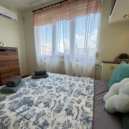 Porto Cozy 1bdr Near Airport And Metro W Wifi Apartamento *