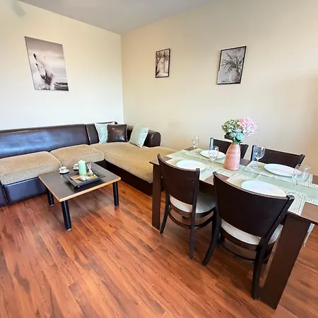 Lejlighed Porto Cozy 1bdr Near Airport And Metro W Wifi