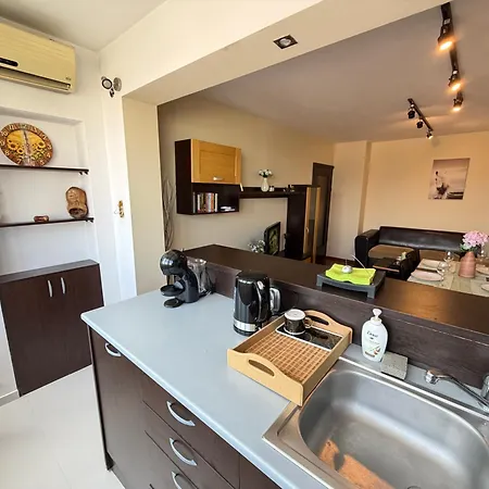 Porto Cozy 1bdr Near Airport And Metro W Wifi Sofía