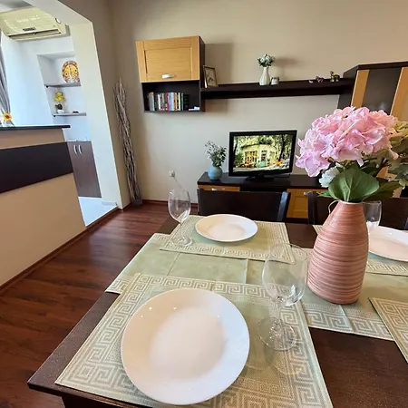 Porto Cozy 1bdr Near Airport And Metro W Wifi *